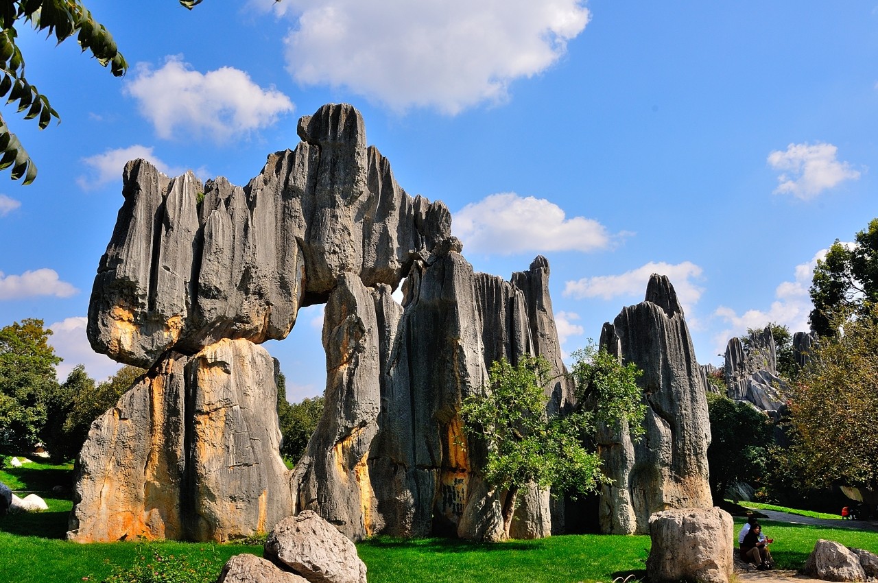 1548745704694428.jpg 石林.jpg