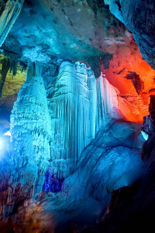 1555471243851053.jpg 银子岩.jpg