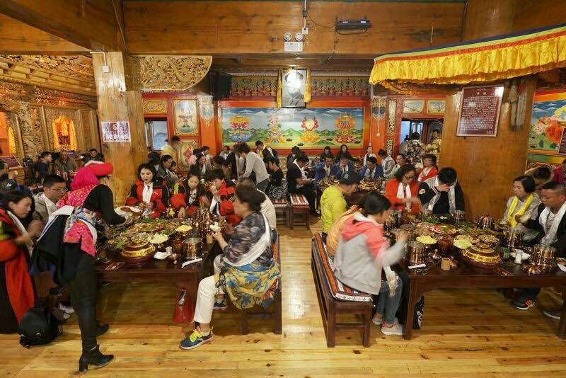 1575367225669875.jpeg 藏民家访1.jpeg