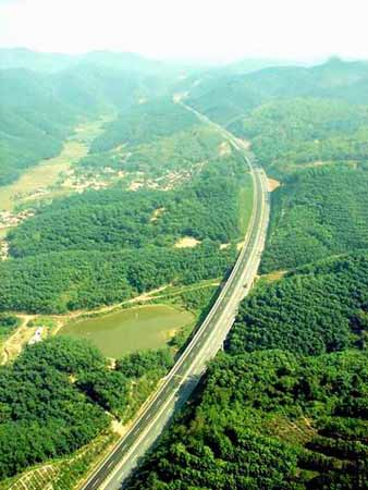 1601020548311201.jpg 昆曼大通道.jpg