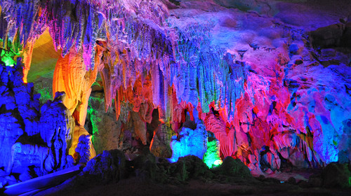 1619336738684639.jpg 冠岩0.jpg