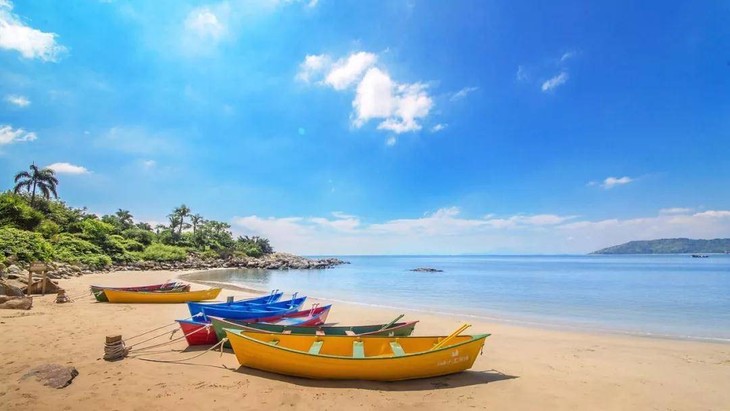 1626509522873775.jpg 银滩.jpg