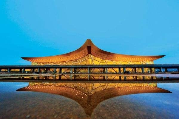 1702372576499522.jpeg 昆明机场.jpeg