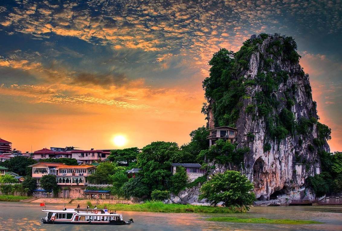 1712195685428908.jpg 3d513020dc44ce83f3129c3aee0080e.jpg