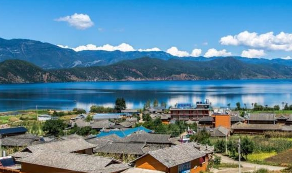 1715070356128586.jpeg e1a71a424e23fa18afb9049d5b24e035_6056617f763a4d509447b1935e1a734f.jpeg