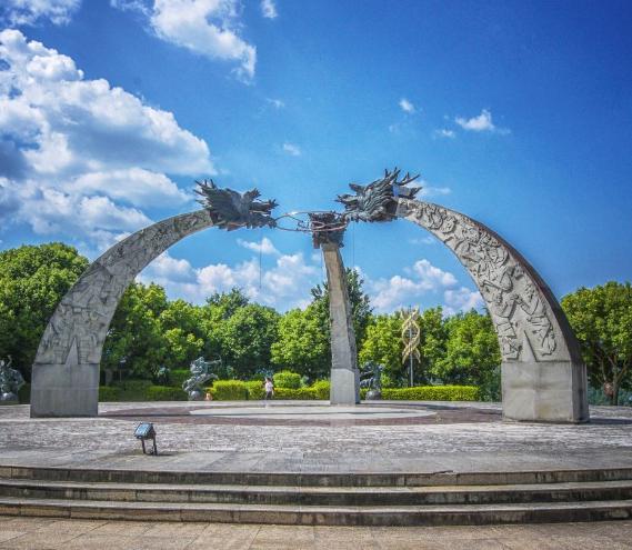 1735010050838099.jpg b44a6b1c47252c9f4f3b0ef96409e9f3_u=157226942,1117771938&fm=175&app=25&f=JPG_w=569&h=495&s=BC3E4691541AC7CE109BAD51030060BB.jpg