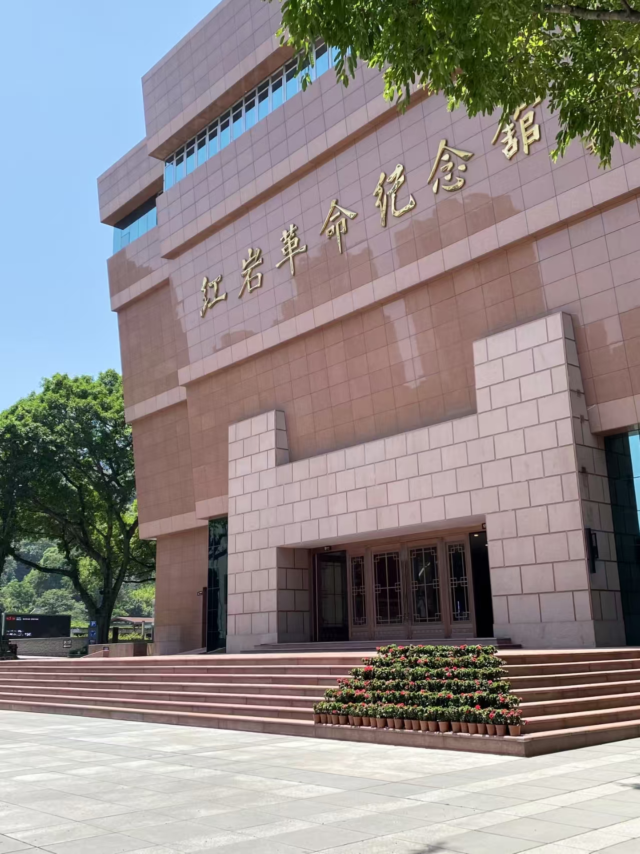 1758706890807300.jpg 830131823c23c8763df466df9433013b.jpg